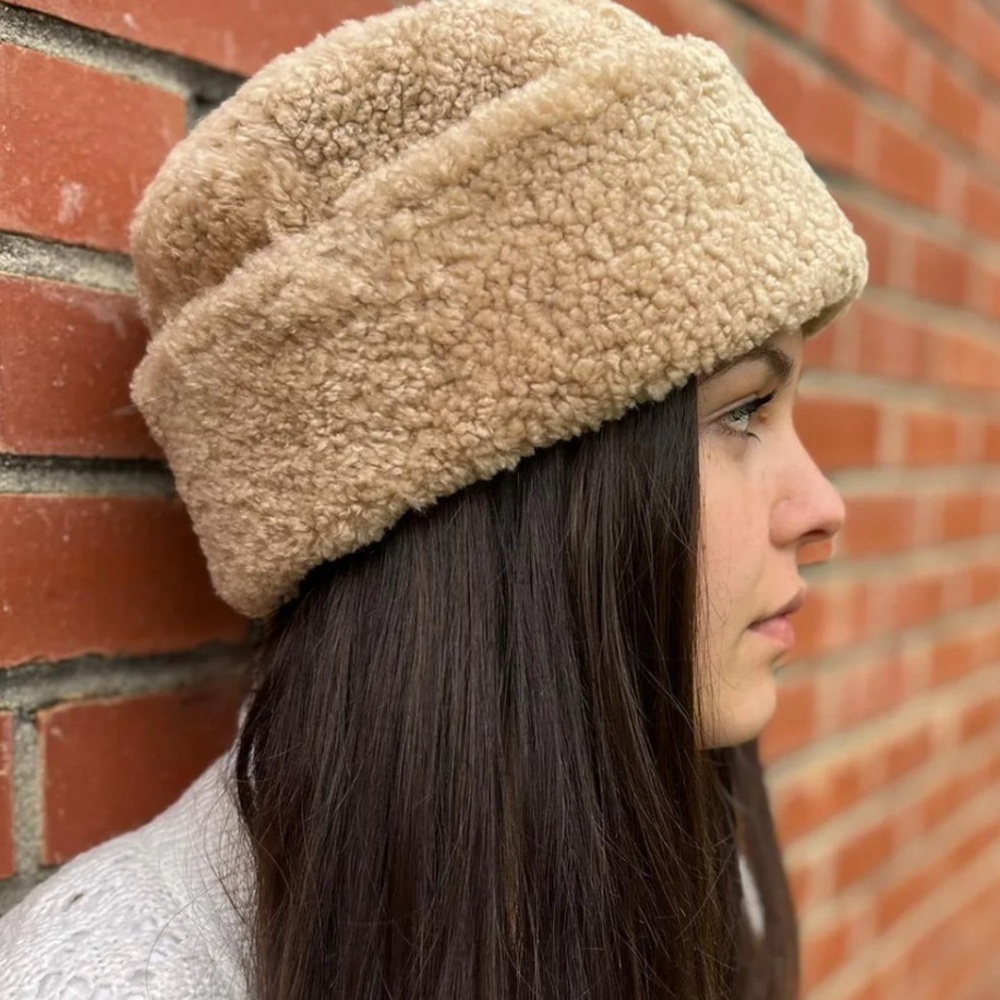 Zara faux Sherpa hat